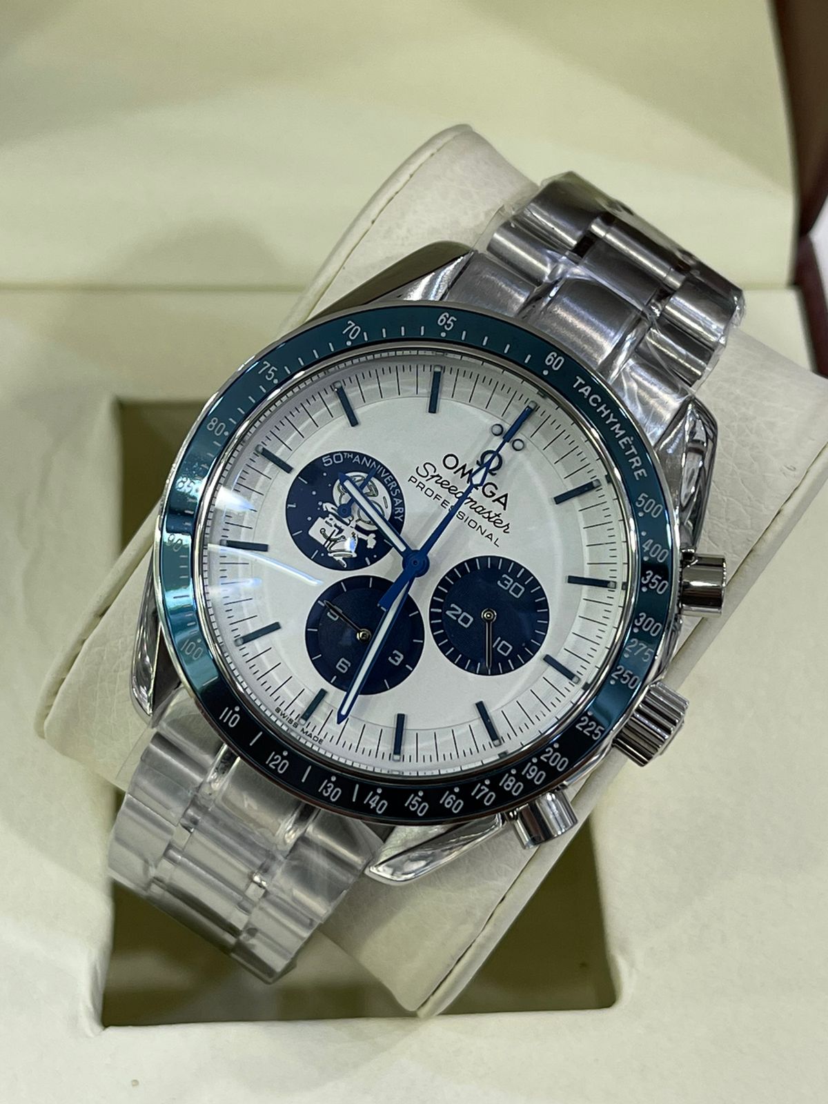 Super branded lots watches )omega