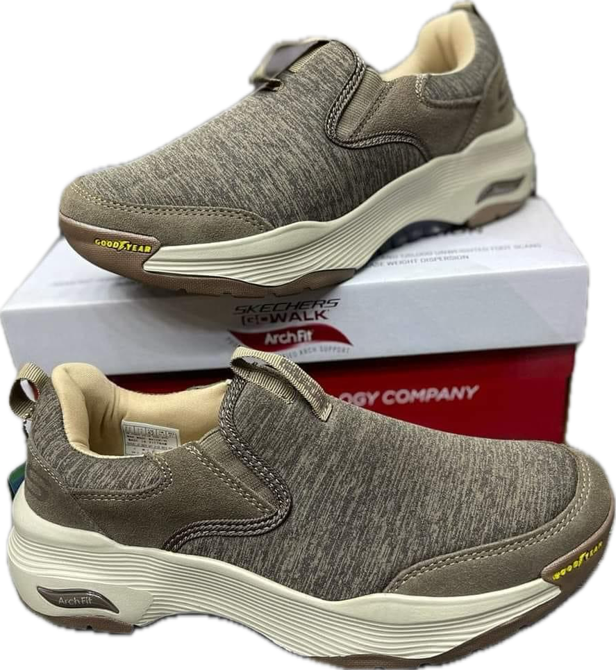 Skechers triple layer madicted foam Amazon article