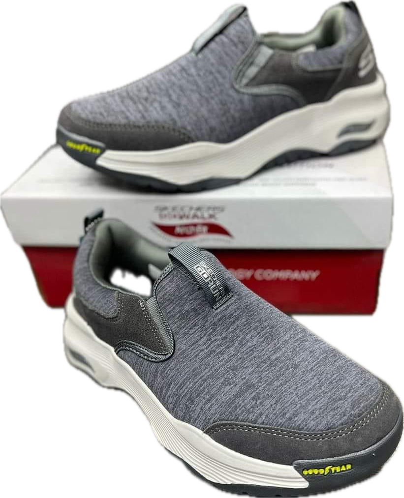 Skechers triple layer madicted foam Amazon article